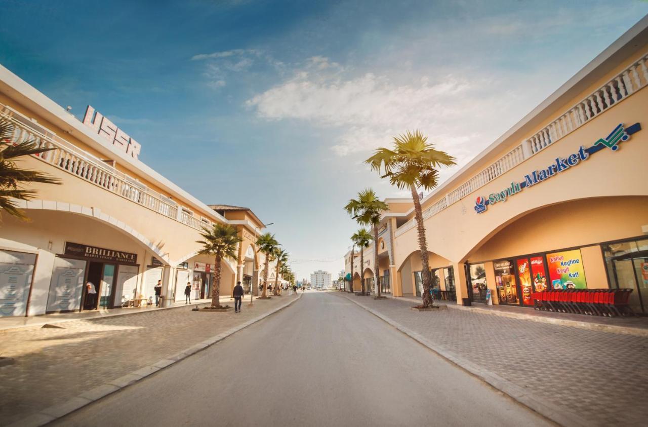 Luxury Sea View Two Bedroom Apartment In Caesar Resort & Spa, Long Beach Perivolia tou Trikomou Exterior photo